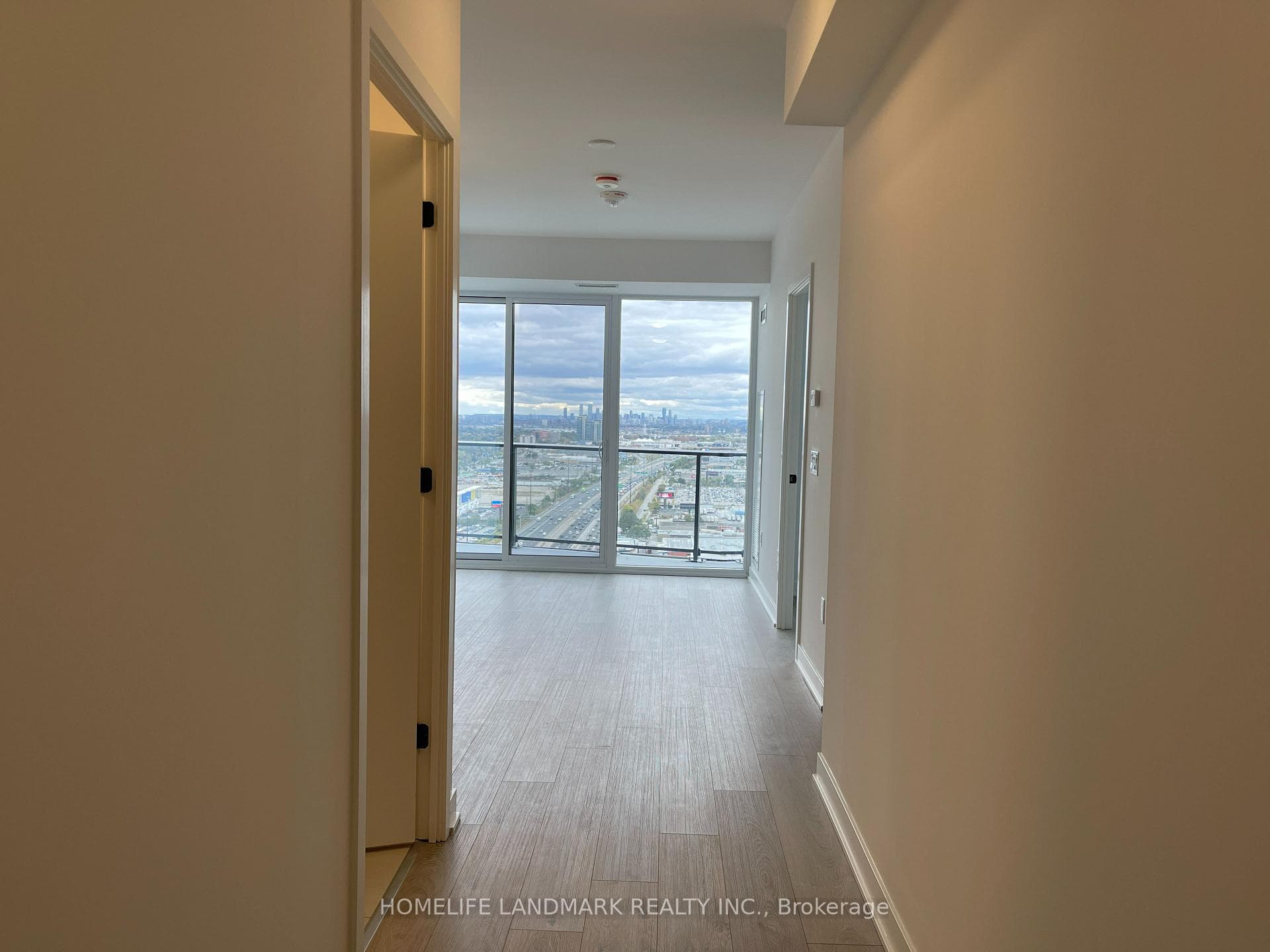 36 Zorra Street Unit 2802 photo 2