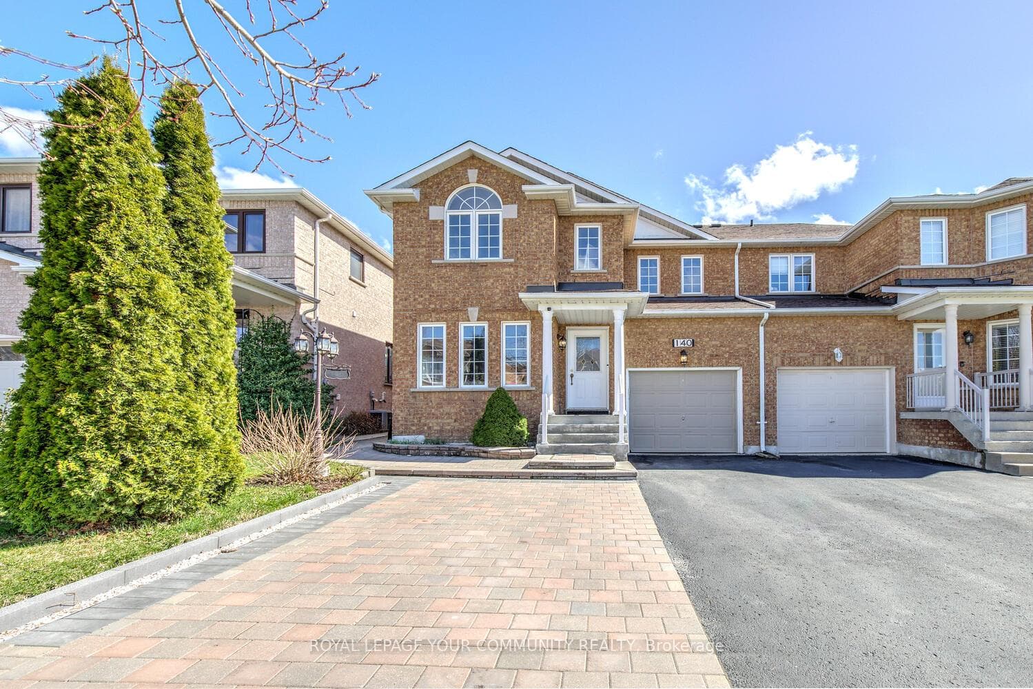 140 Blackthorn Drive photo 1