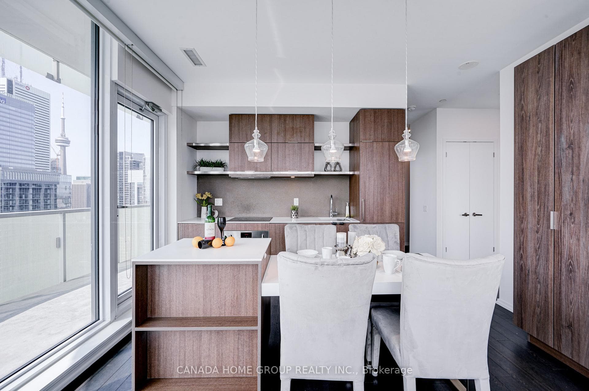 197 Yonge Street Unit 3605 photo 16