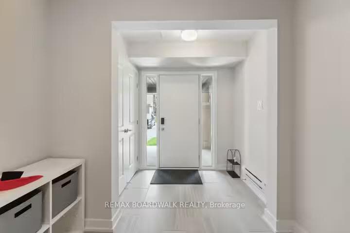 209 Anyolite Private photo 3