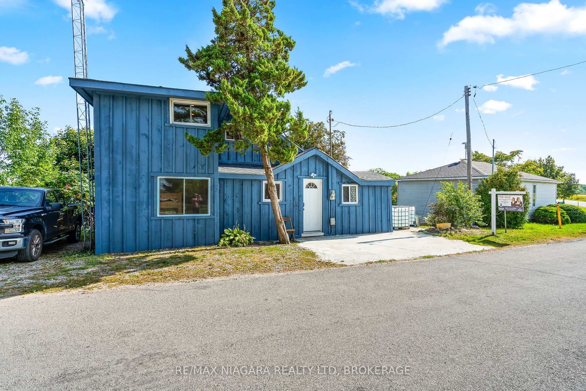 105 LIGHTHOUSE Drive photo 4