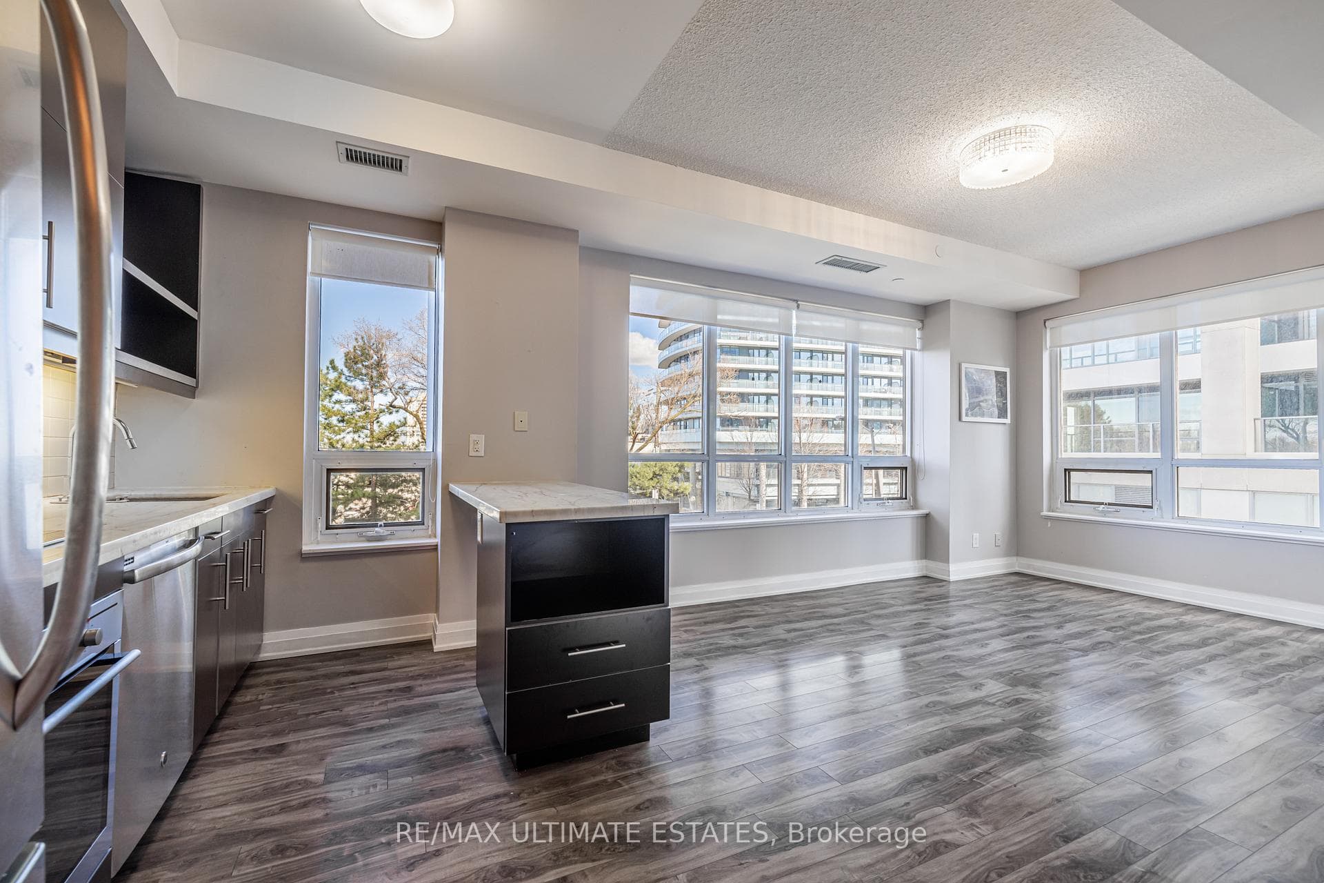 399 Spring garden Avenue Unit 222 photo 9