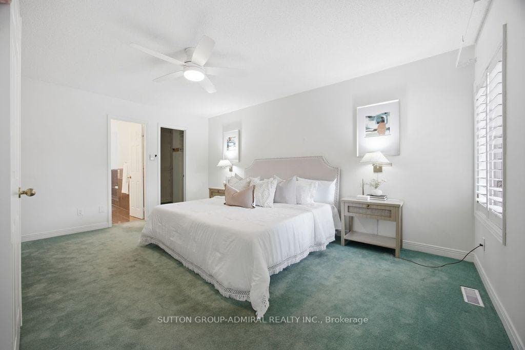 47 Brownstone Circle photo 18