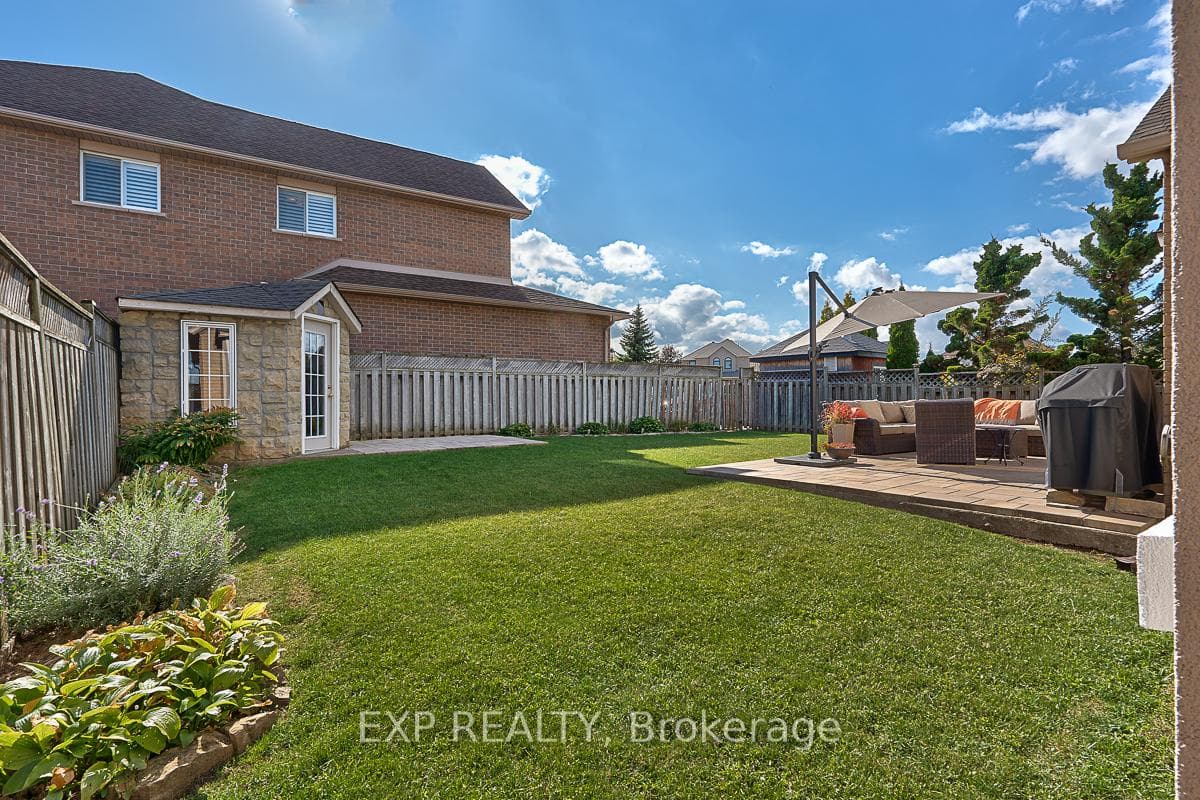 14 Chianti Crescent photo 36