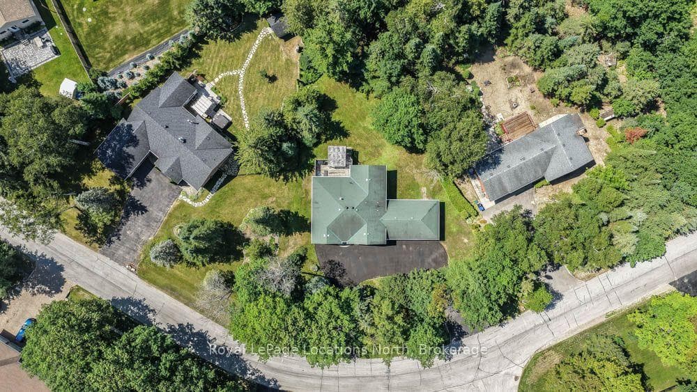 Aerial View - Photo 1