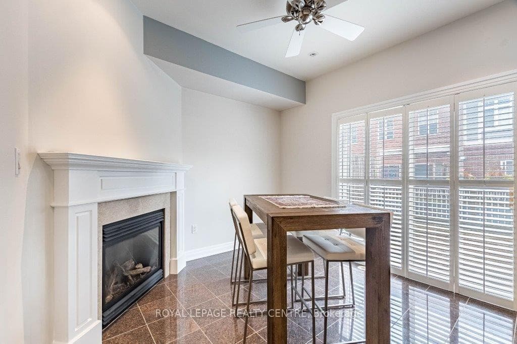 35 Compass Way photo 14