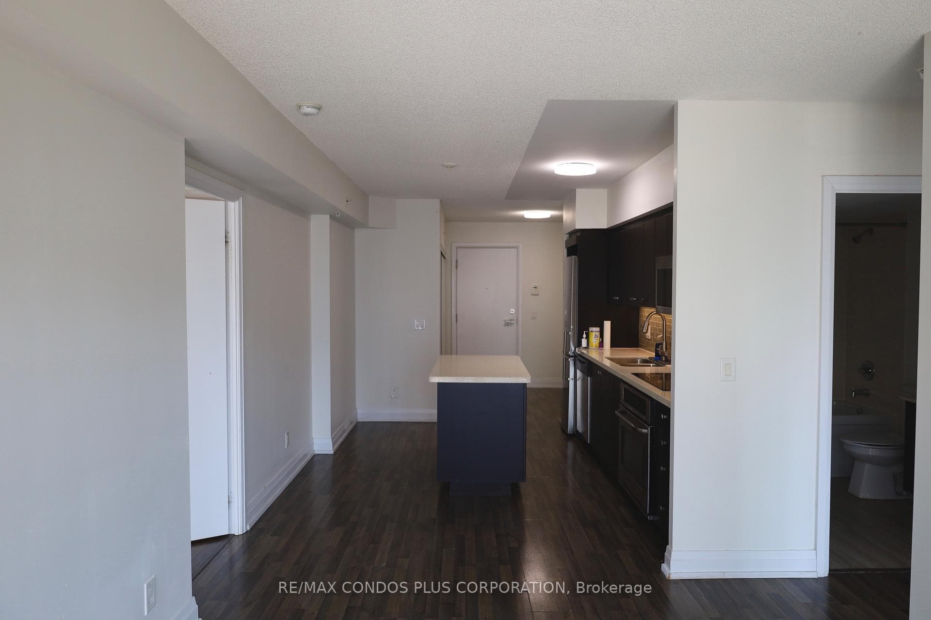 555 Wilson Avenue Unit 710E photo 6
