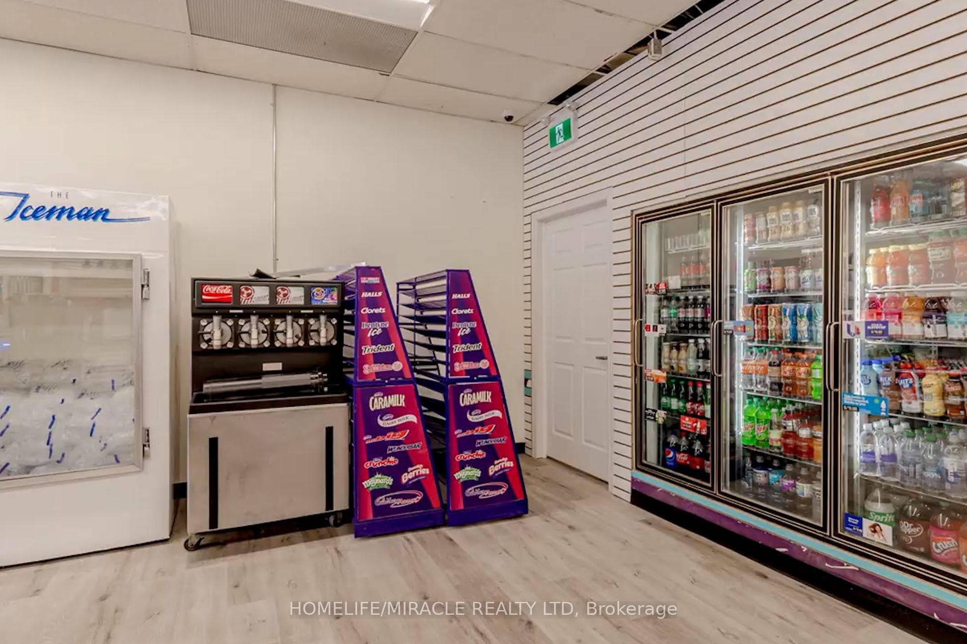 30 Glamis Road Unit 7 photo 37