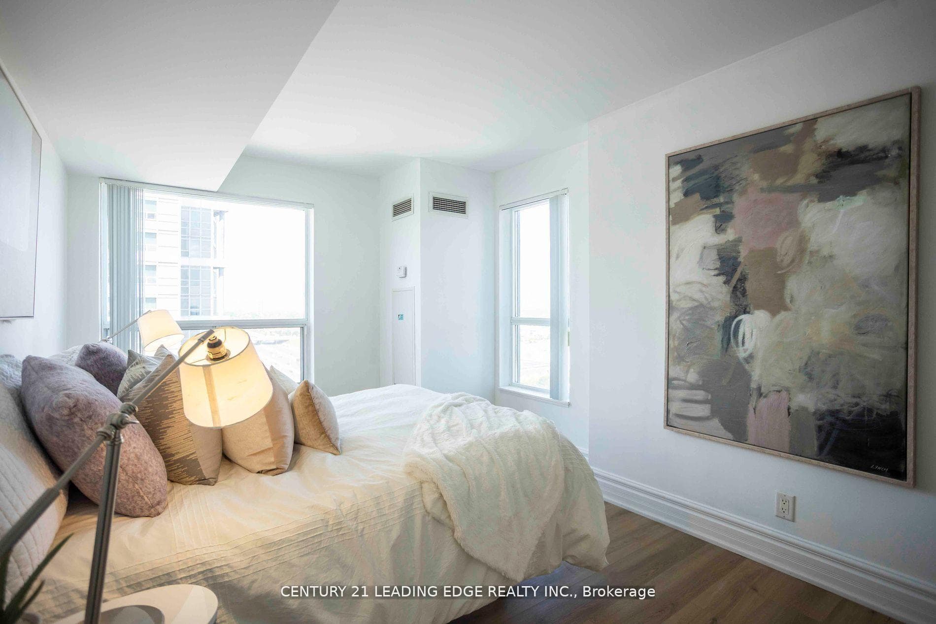 38 Lee Centre Drive Unit 2112 photo 12