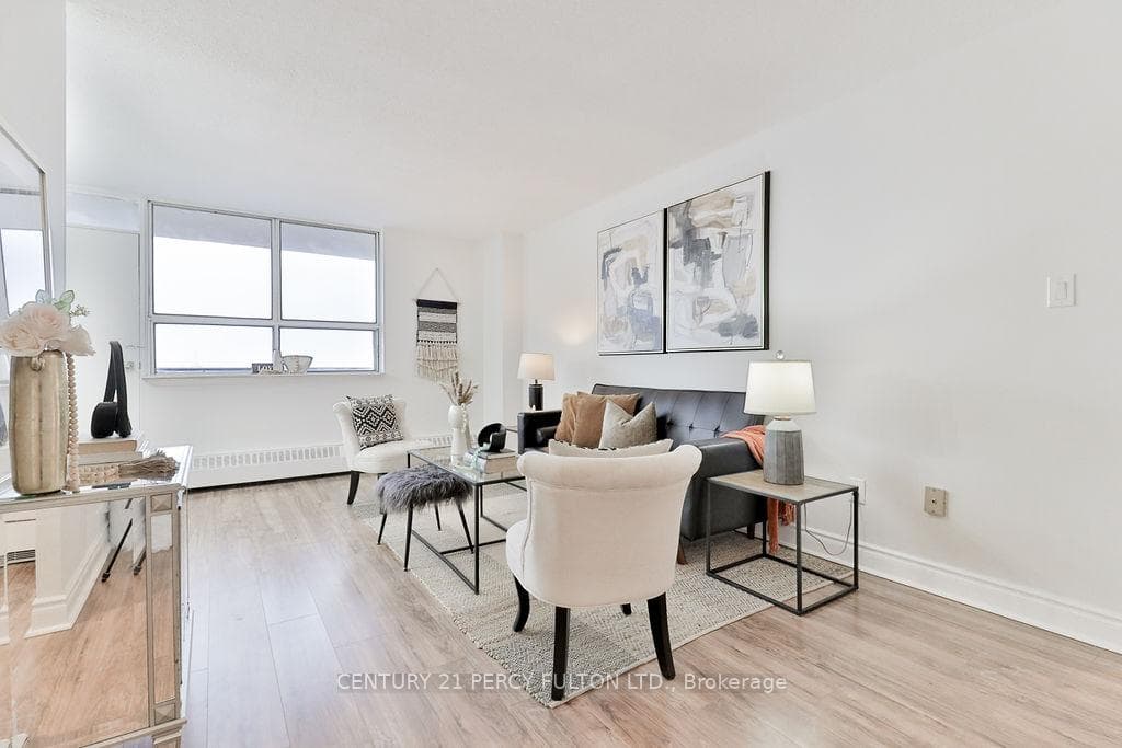 1950 Kennedy Road Unit 1401 photo 6
