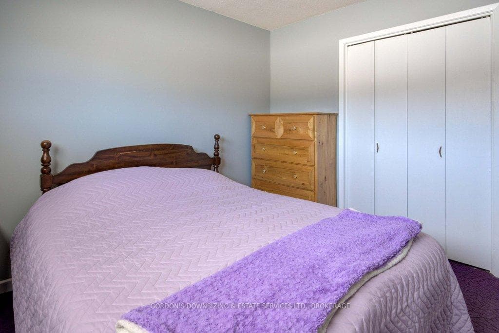 1585 Bradshaw Road photo 16