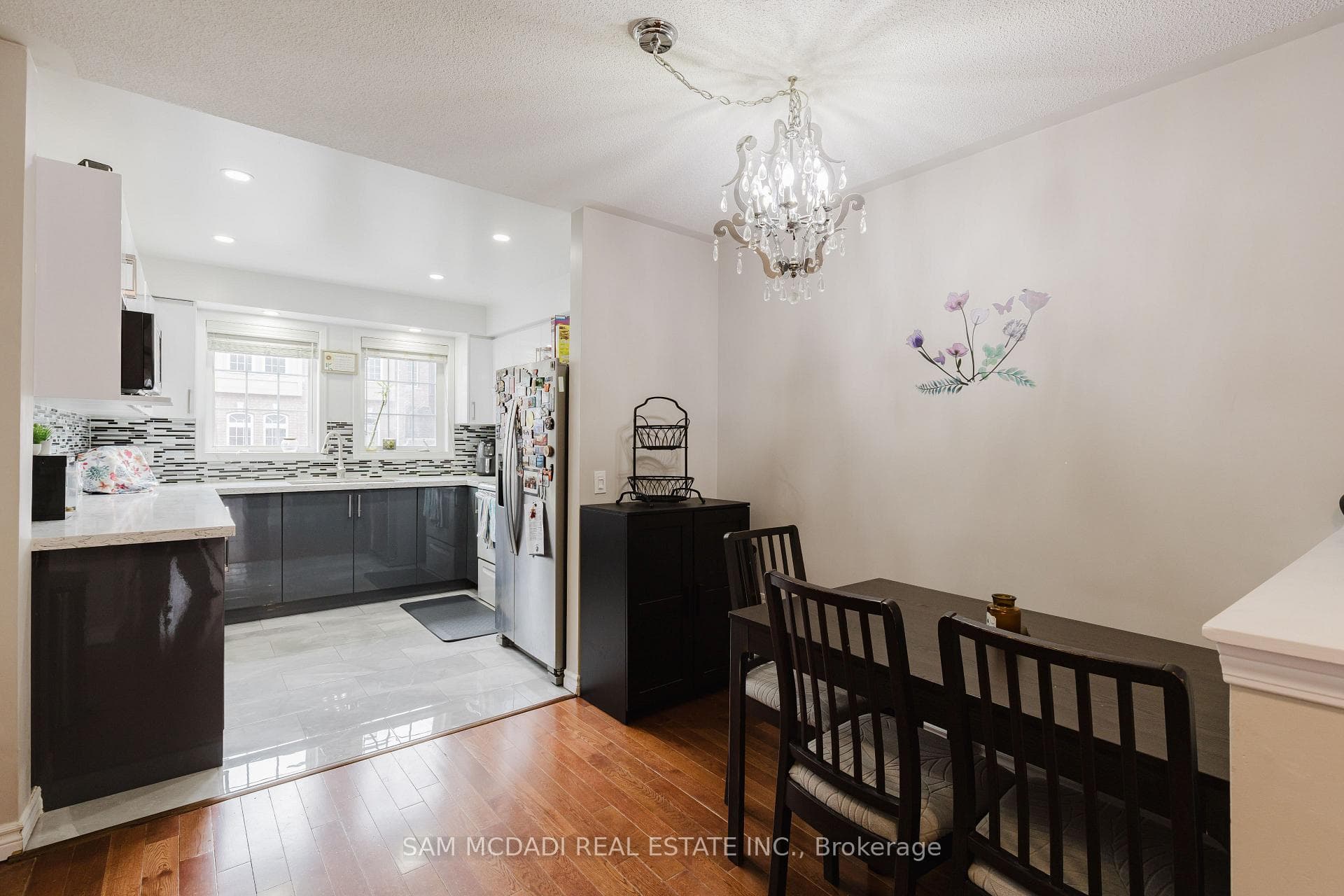 50 Strathaven Drive Unit 81 photo 10