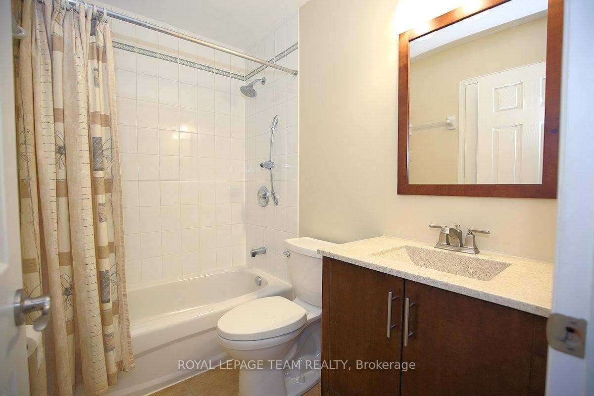 119 Blackdome Crescent photo 35