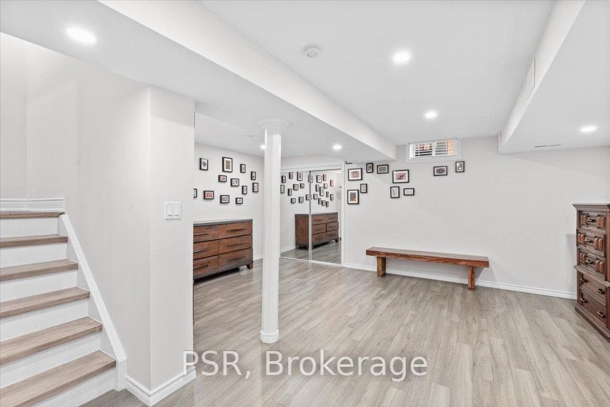 5 Debonair Street photo 20