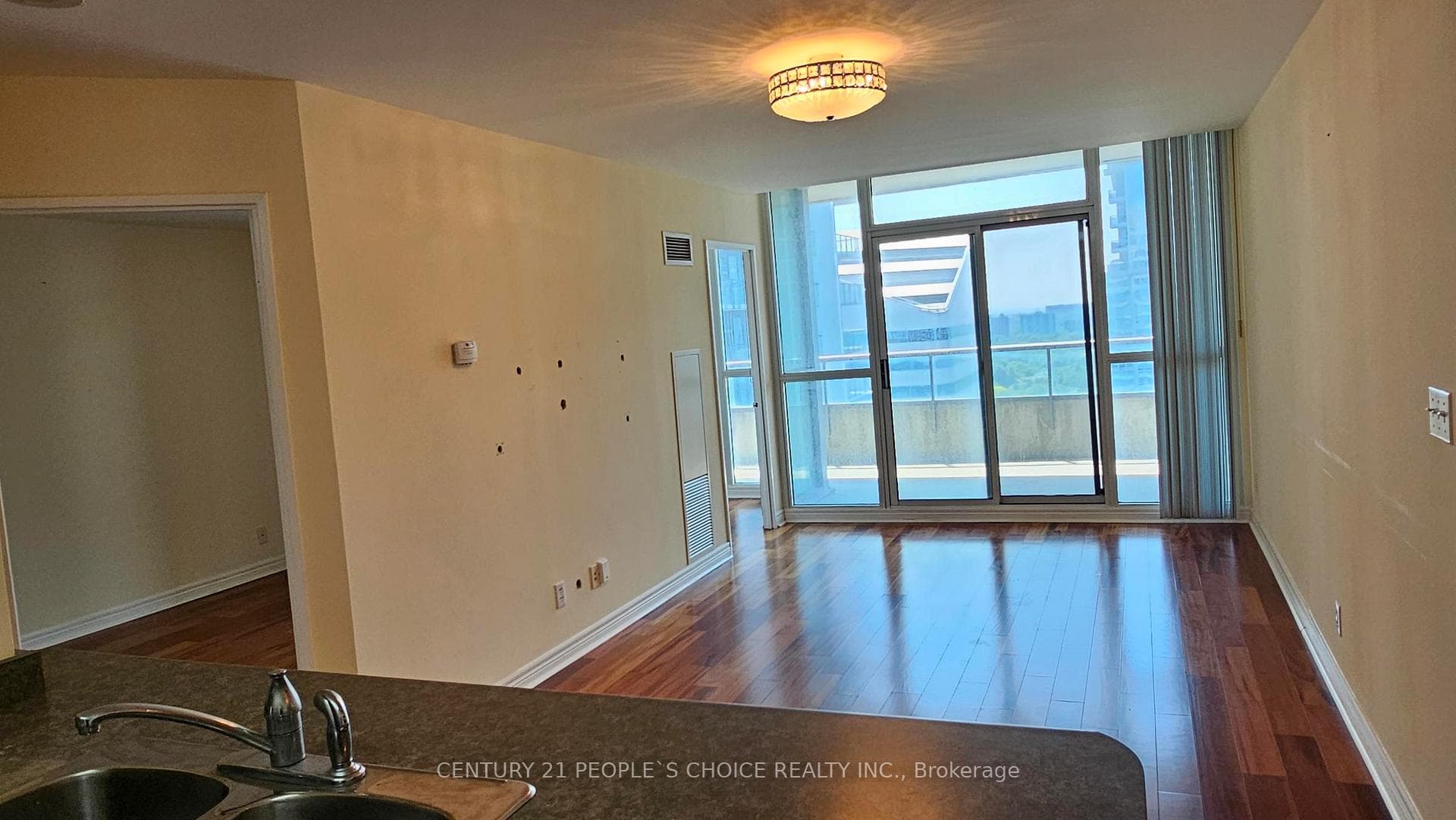 23 Hollywood Avenue Unit 3701 photo 24