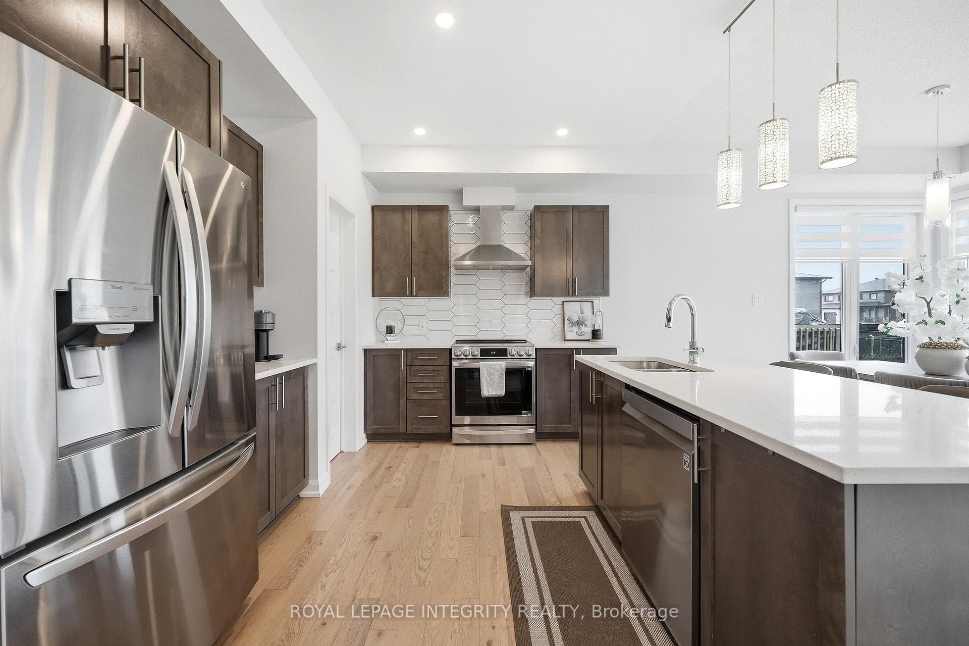 441 Sterling Avenue photo 10