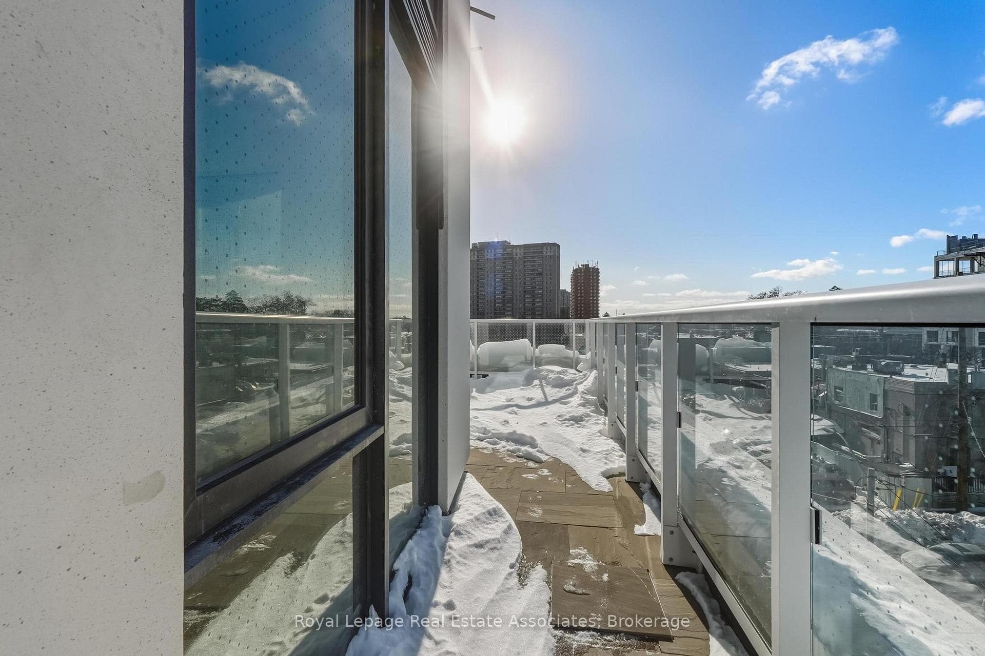 25 Cordova Avenue Unit 512 photo 17