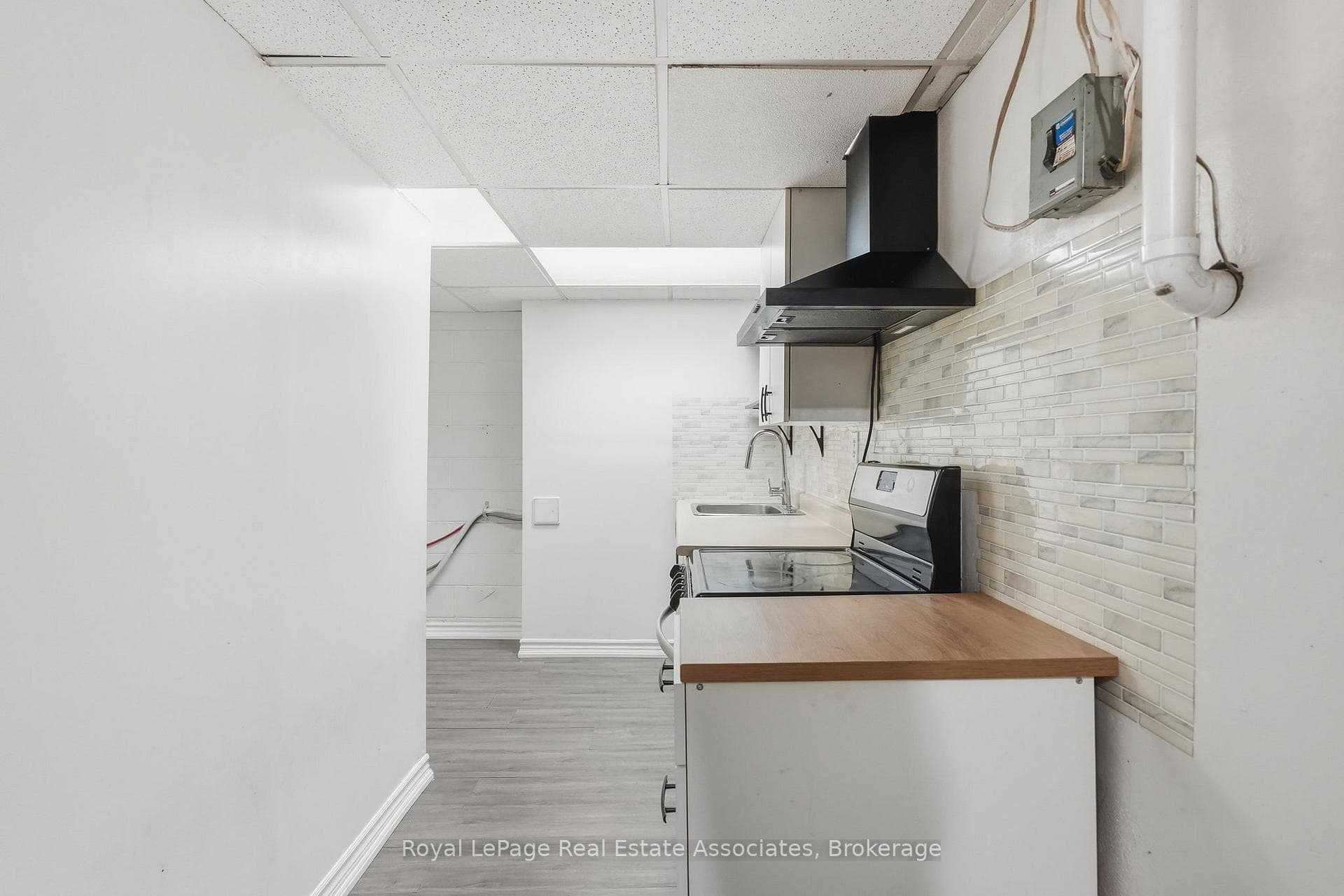 55 Eastbury Drive photo 30
