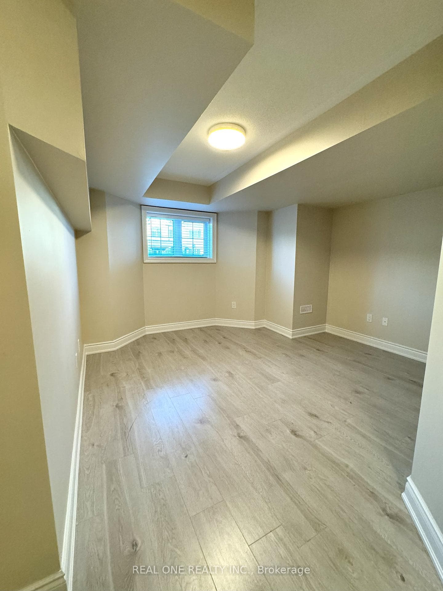 Office/Recreation Room