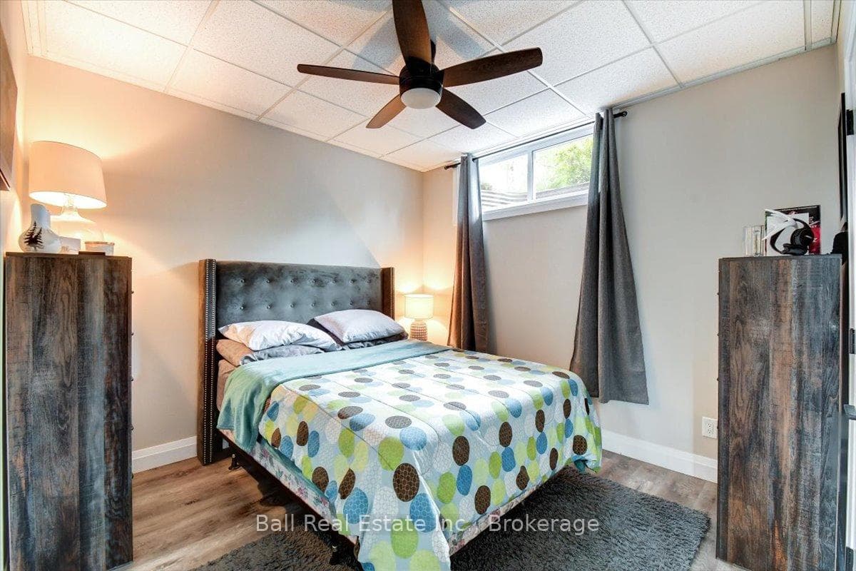 632 The South Road photo 44