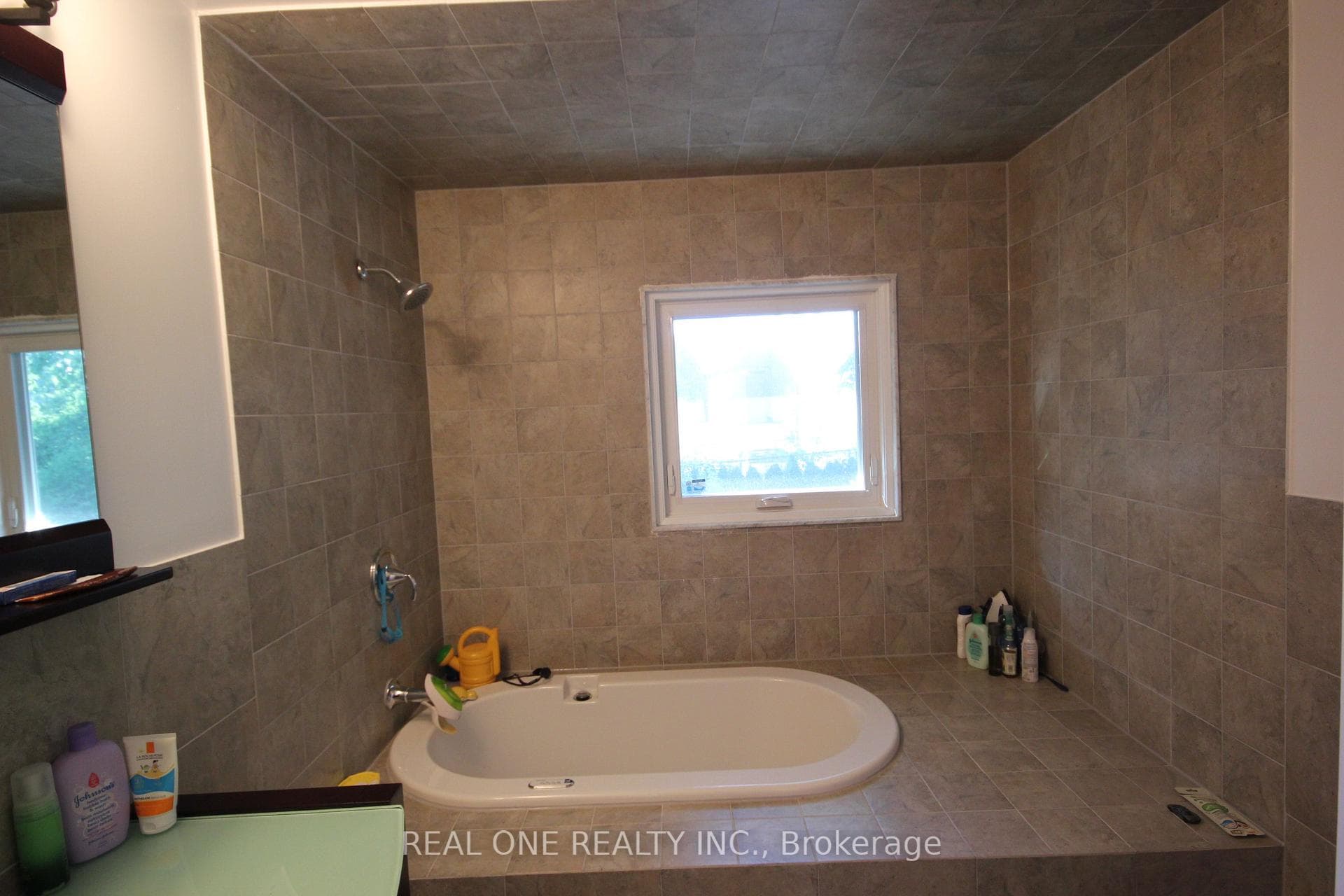 60 Mcnicoll Avenue photo 12