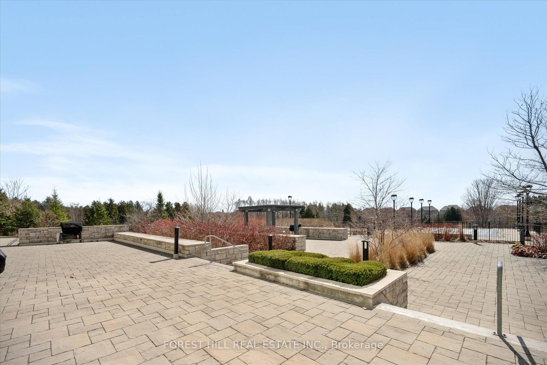 15 Stollery Pond Crescent Unit 601 photo 33