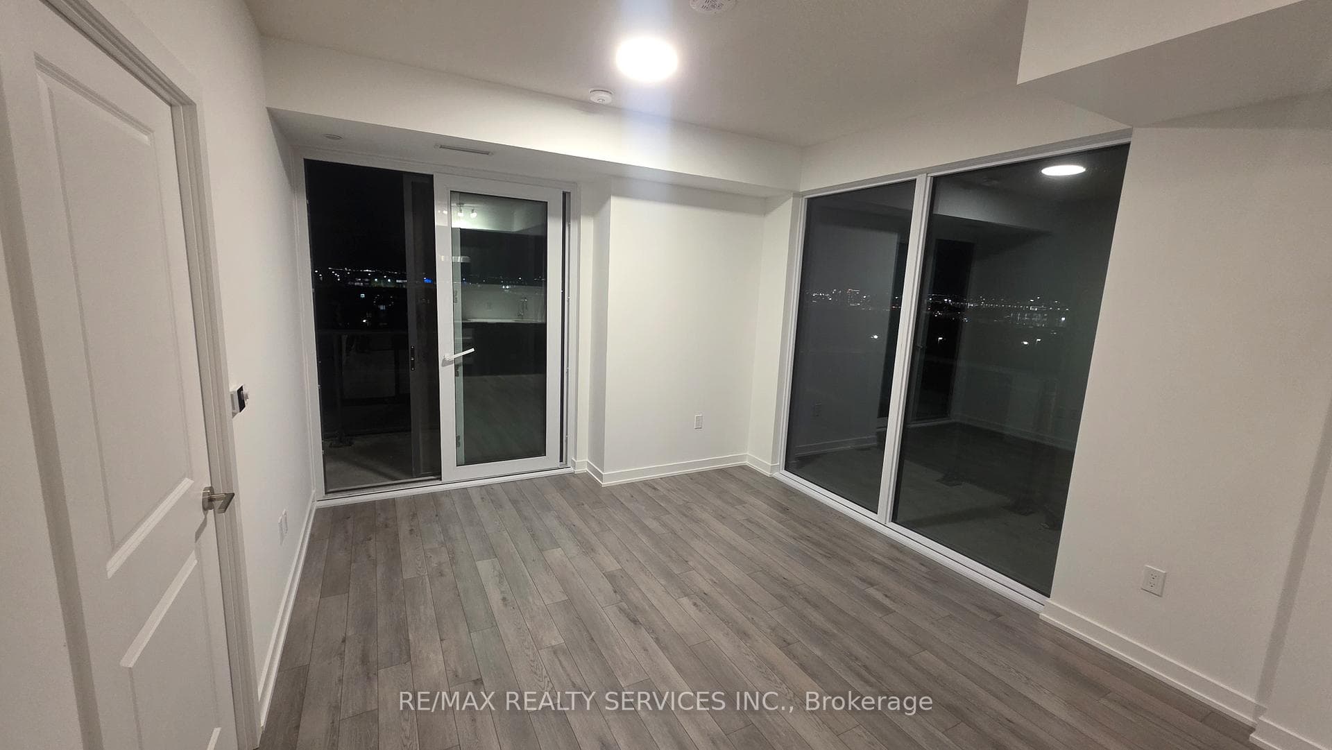 15 Skyridge Drive Unit 522 photo 30