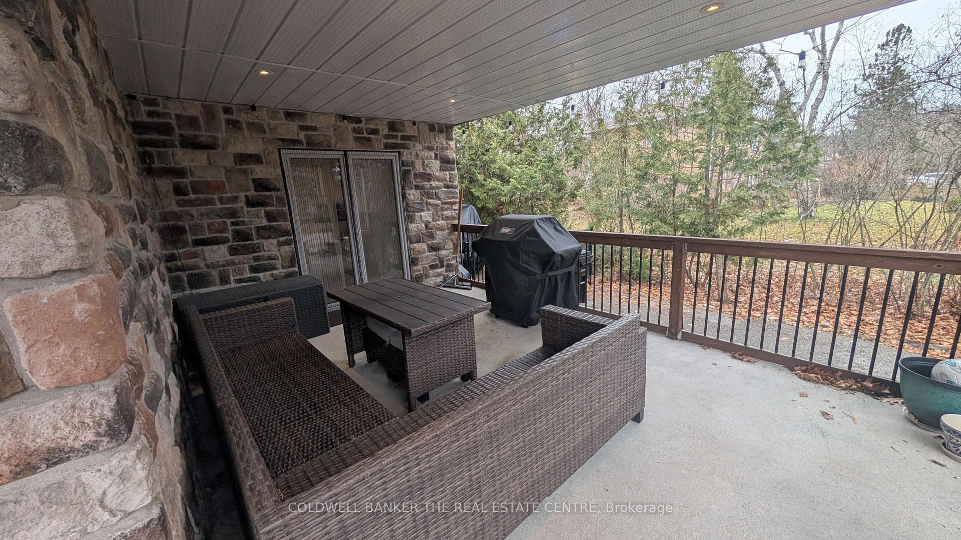 247 Poplar Avenue photo 19