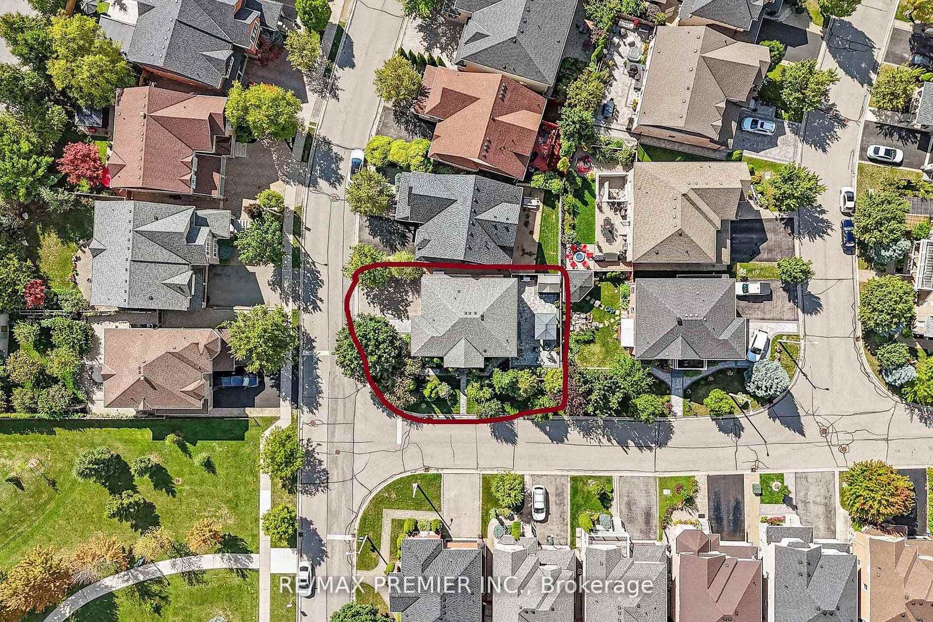 124 Kingsview Drive photo 41