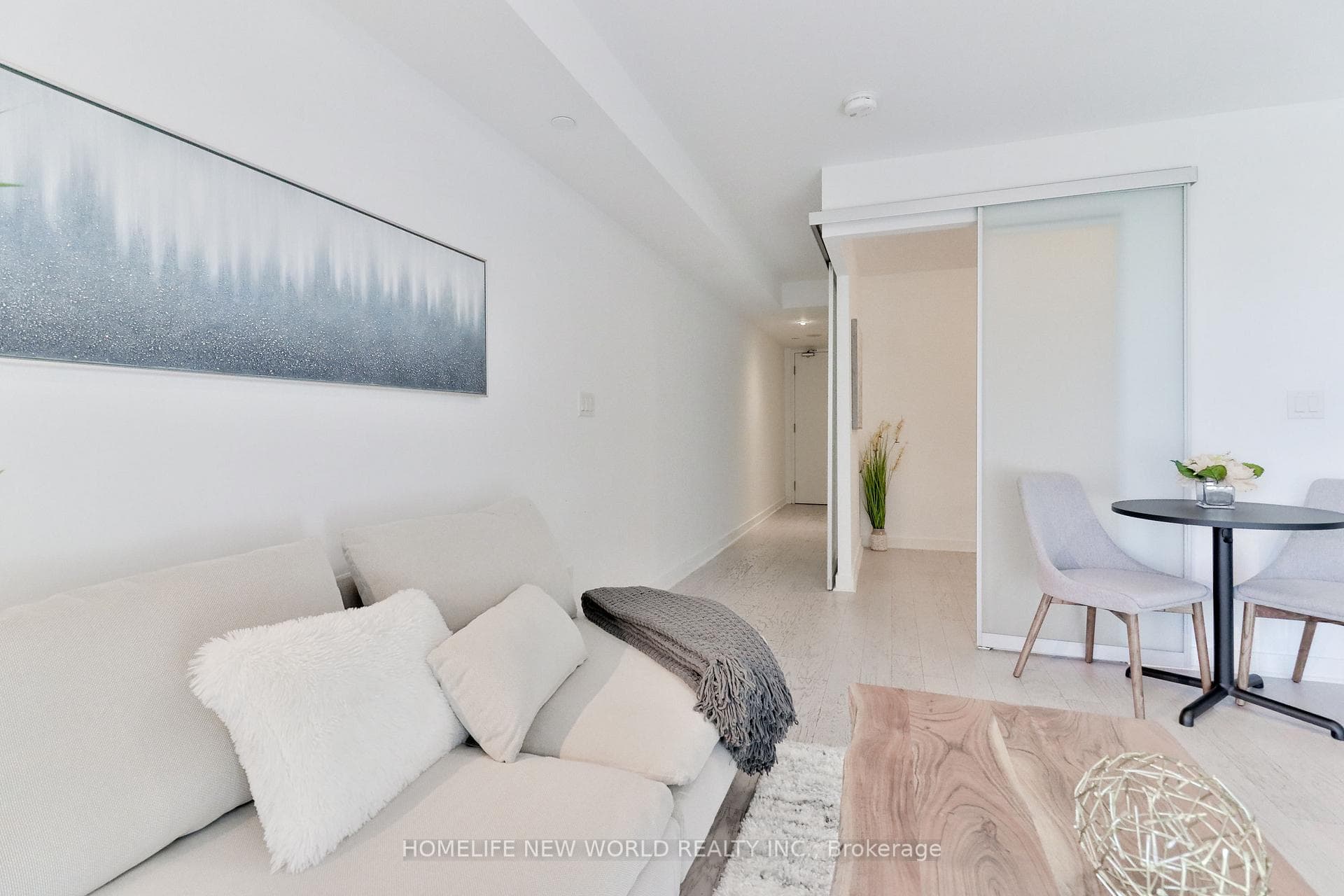 58 Orchard View Boulevard Unit 908 photo 11