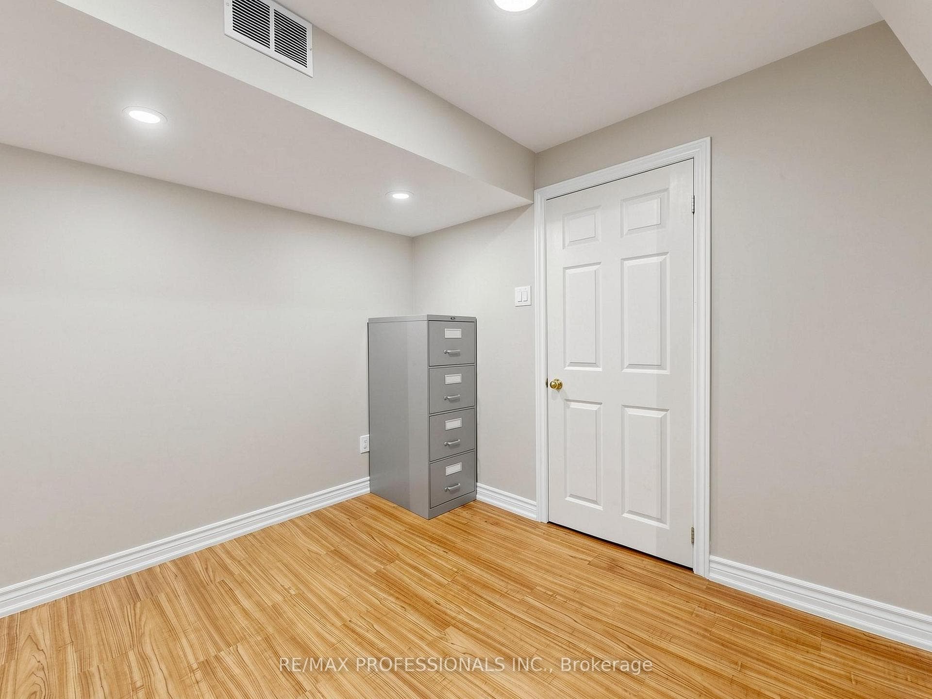 5 Muirdale Avenue photo 33