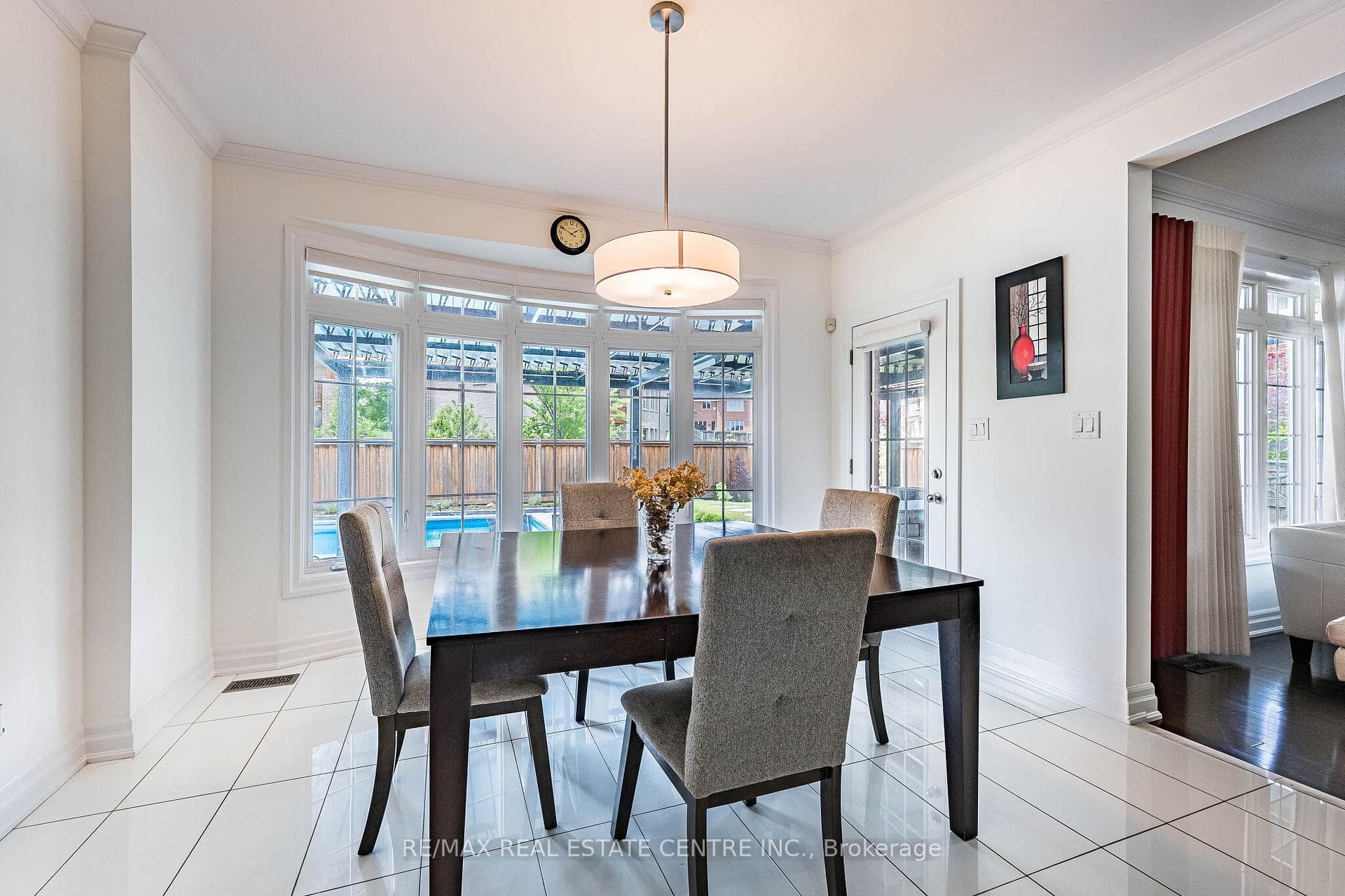 40 Cachet Court photo 23