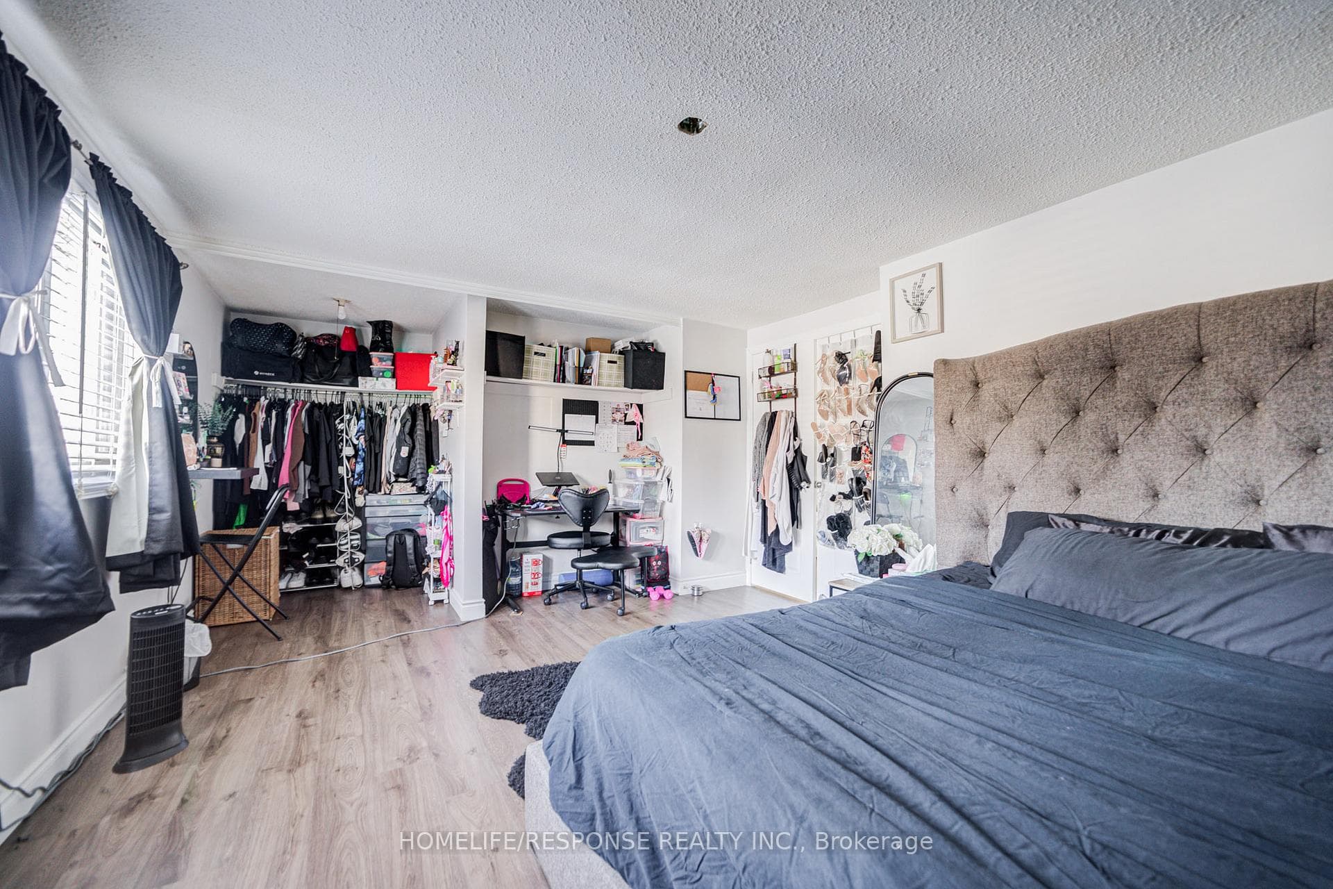93 HANSEN Road Unit 7 photo 25