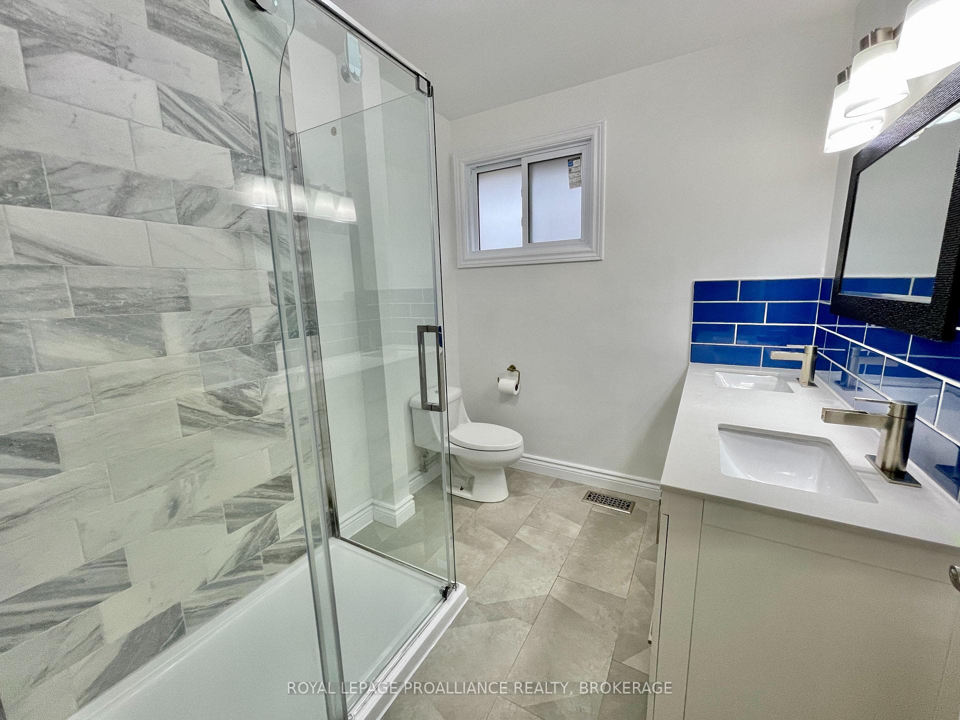 271 Chelsea Road photo 9