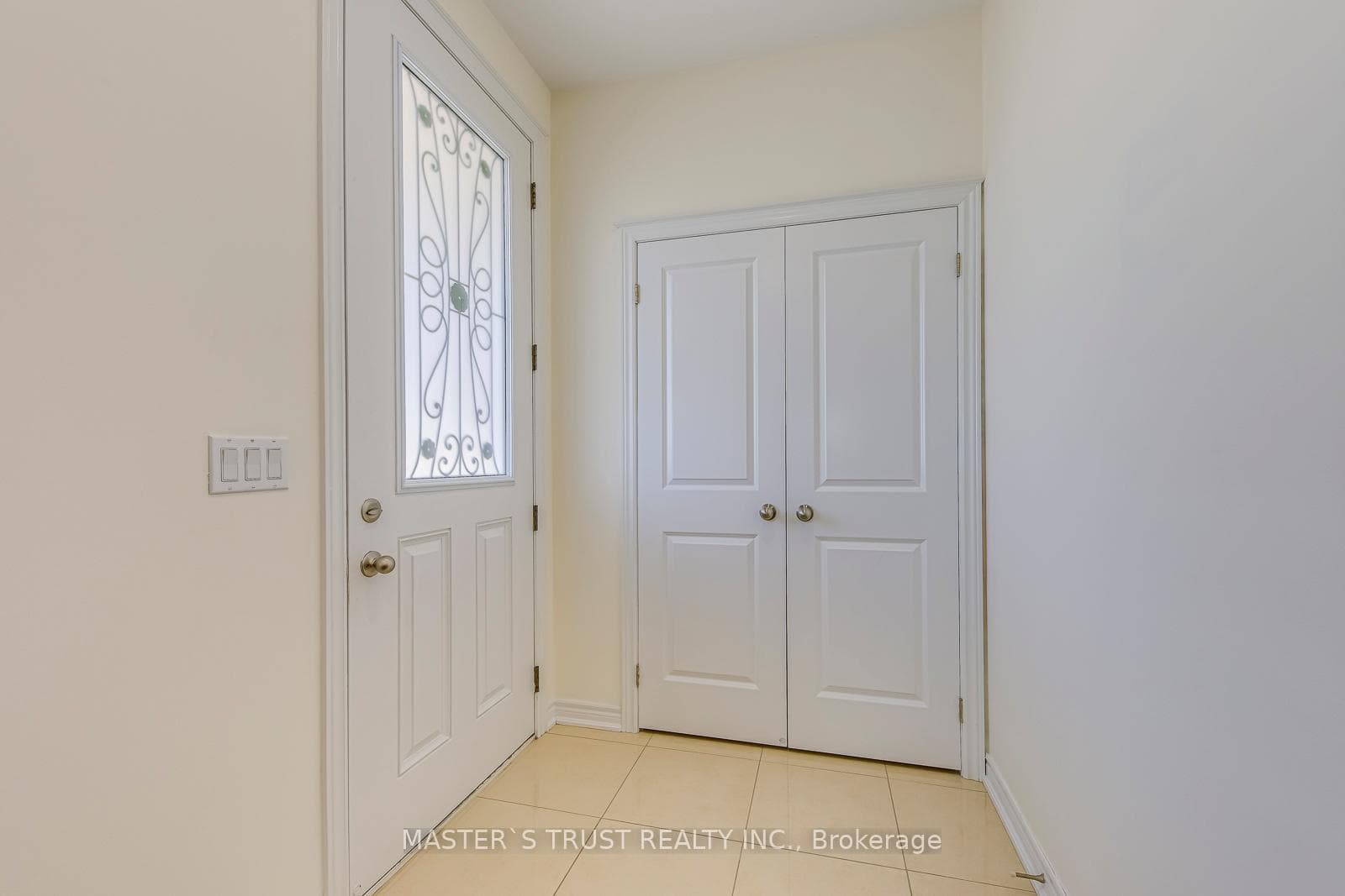 3075 Neyagawa Boulevard photo 5