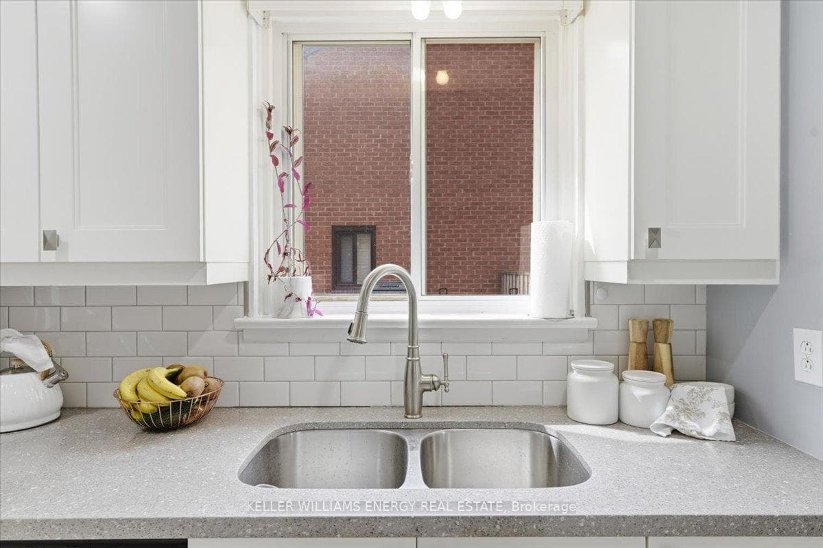 155 Glovers Road Unit 13 photo 11