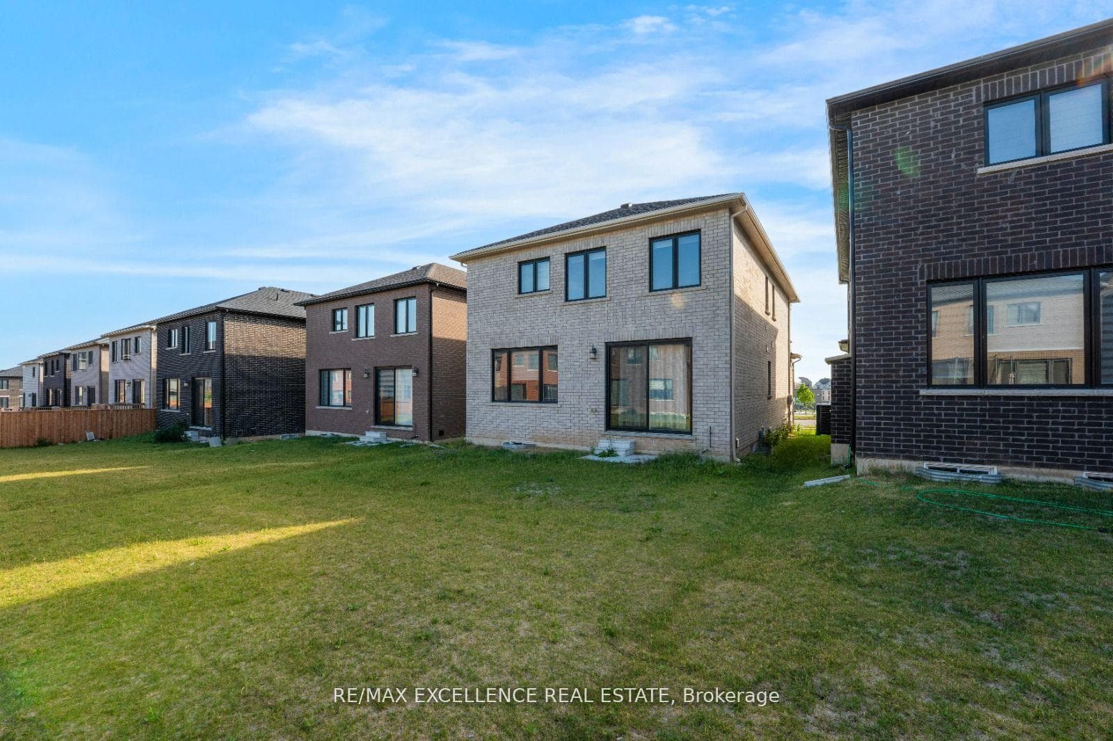 806 Sobeski Avenue photo 33