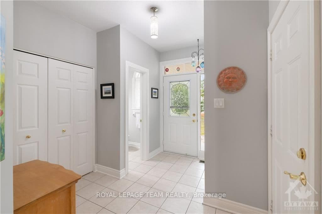 35 FOULIS Crescent photo 4