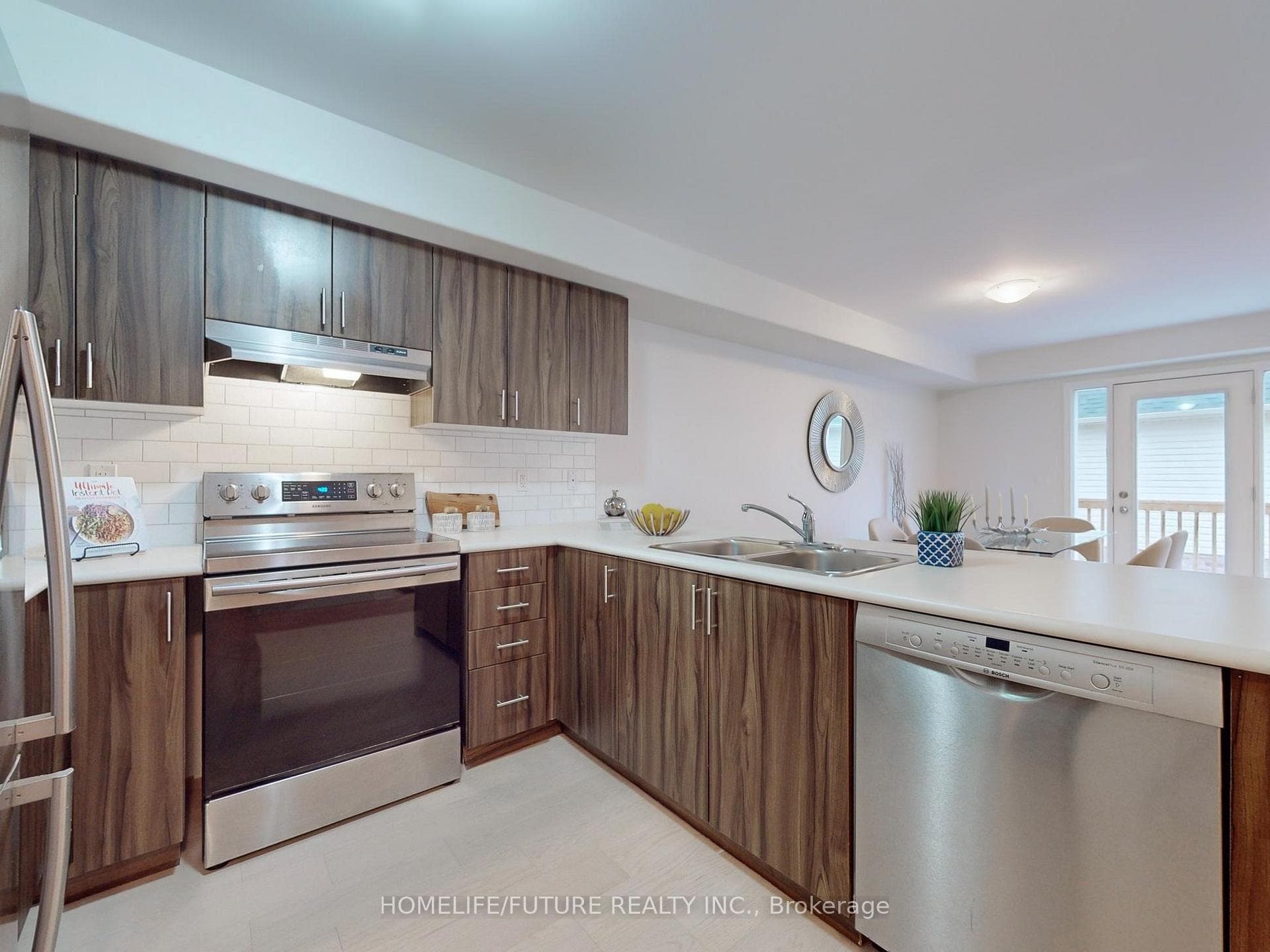 62 Summer Lane photo 14