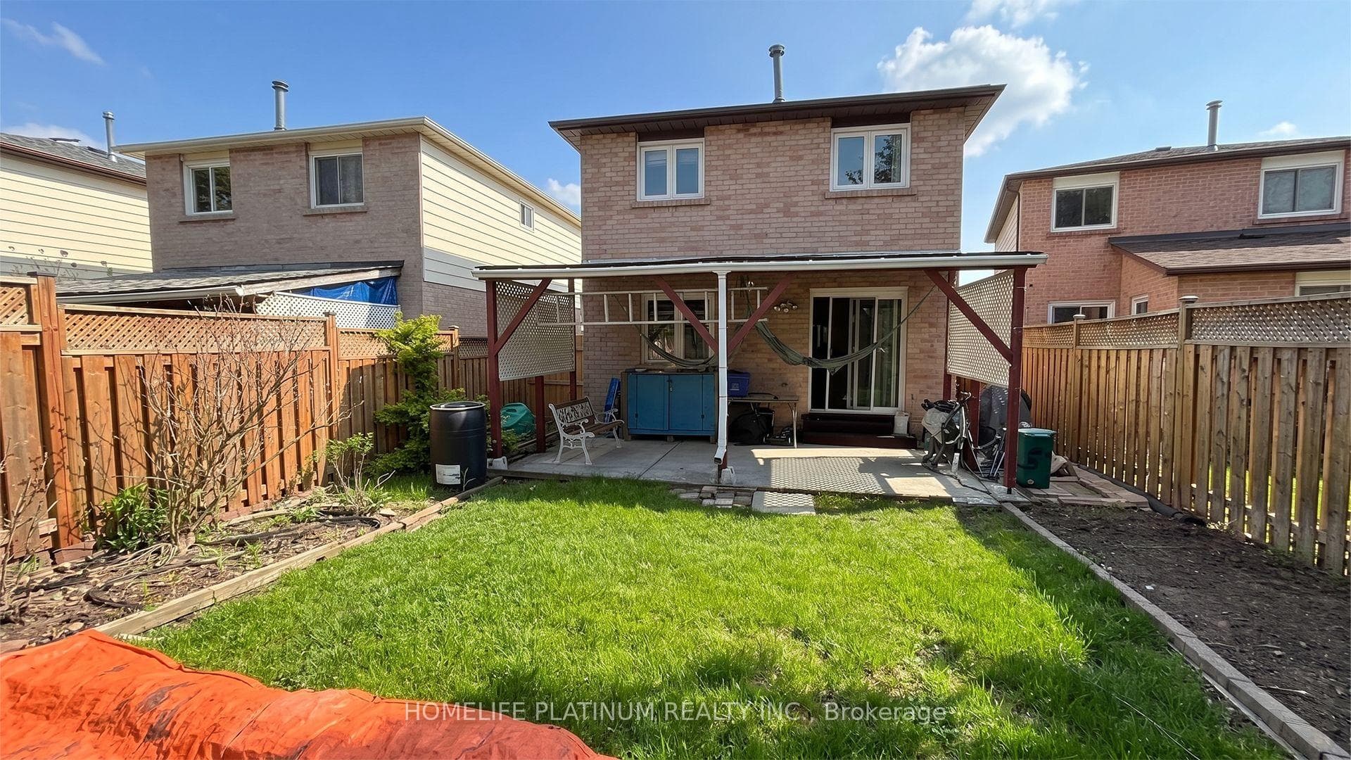 59 Martindale Crescent photo 12