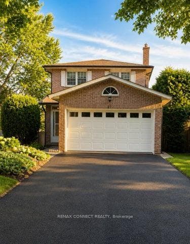 27 Radford Crescent photo 2