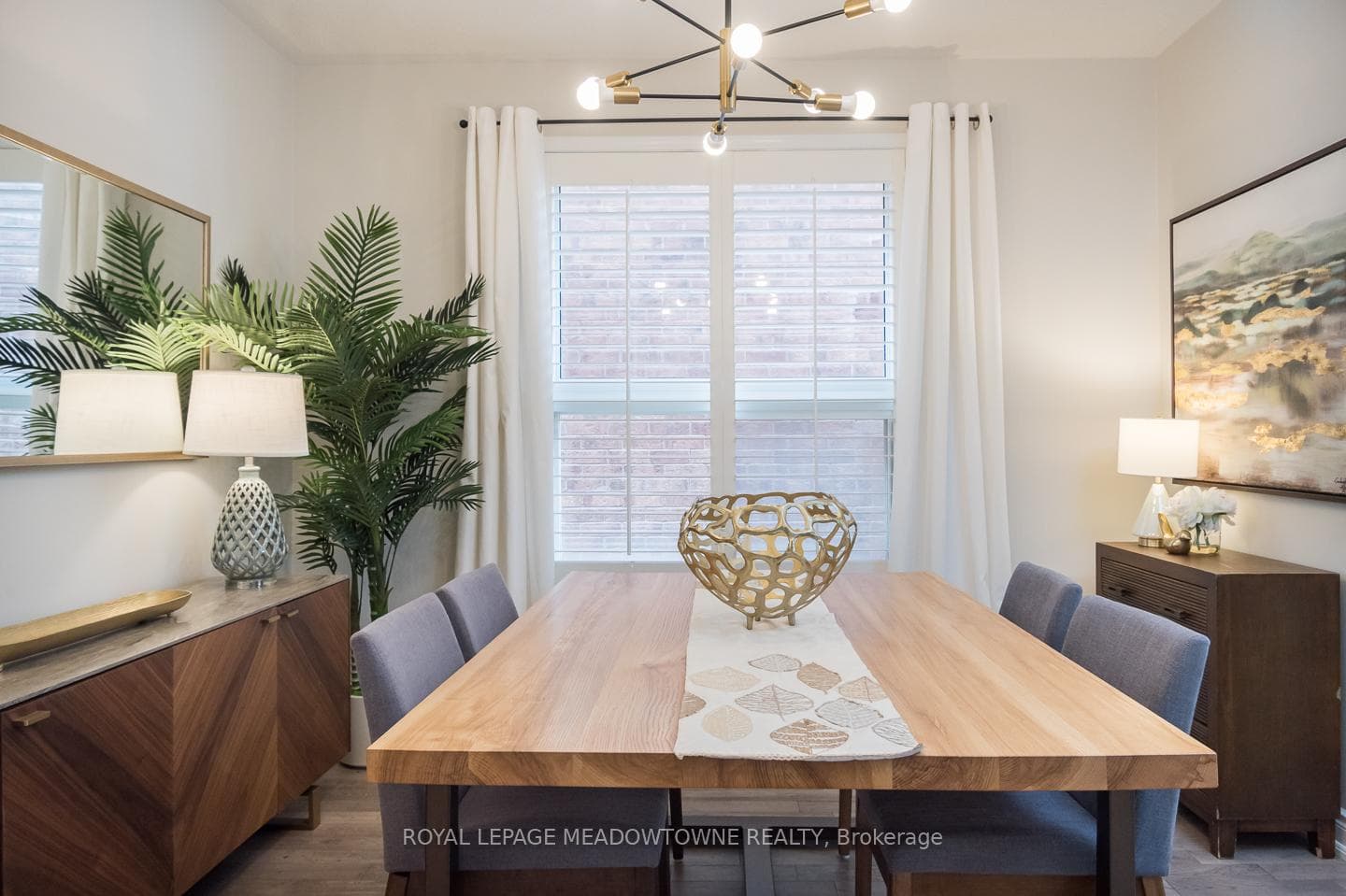 907 Vickerman Way photo 8