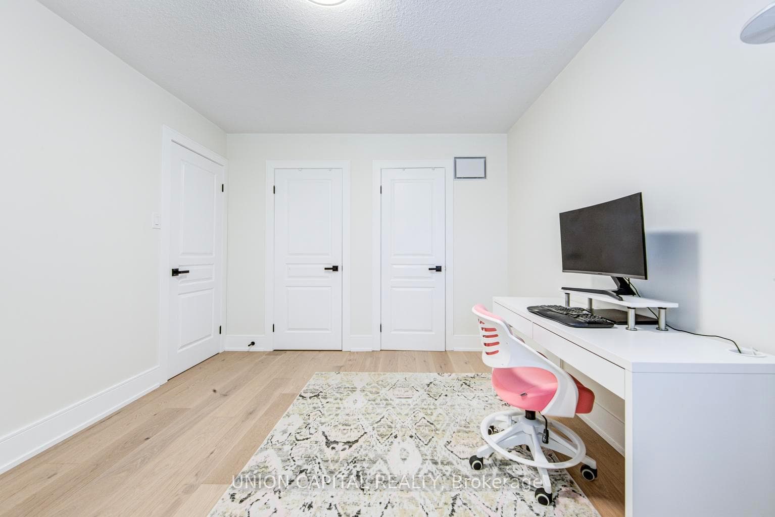 69 Southbrook Crescent photo 35