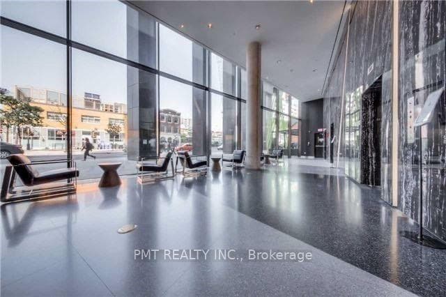 125 Peter Street Unit 2711 photo 19
