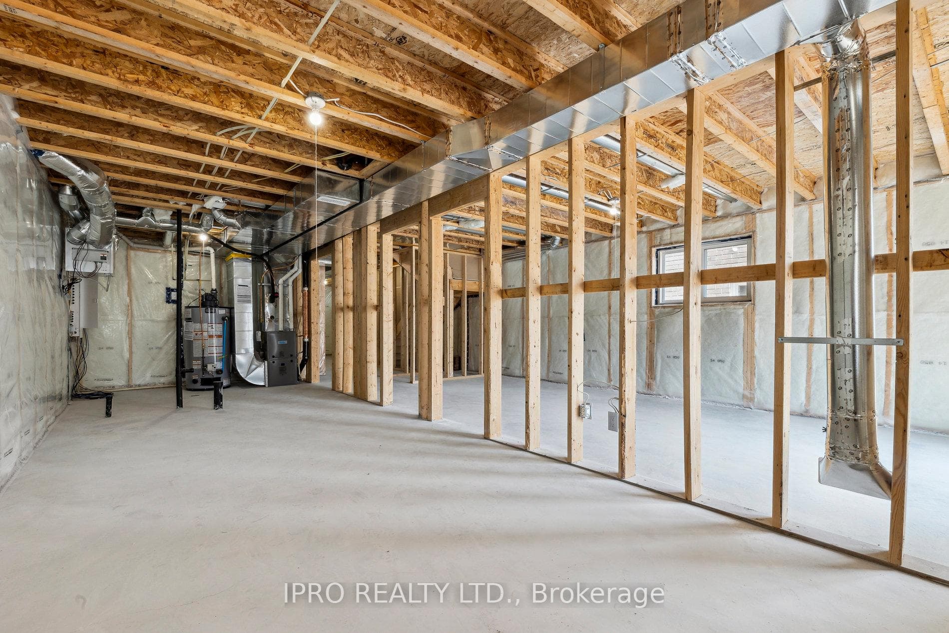 925 Bamford Terrace photo 41