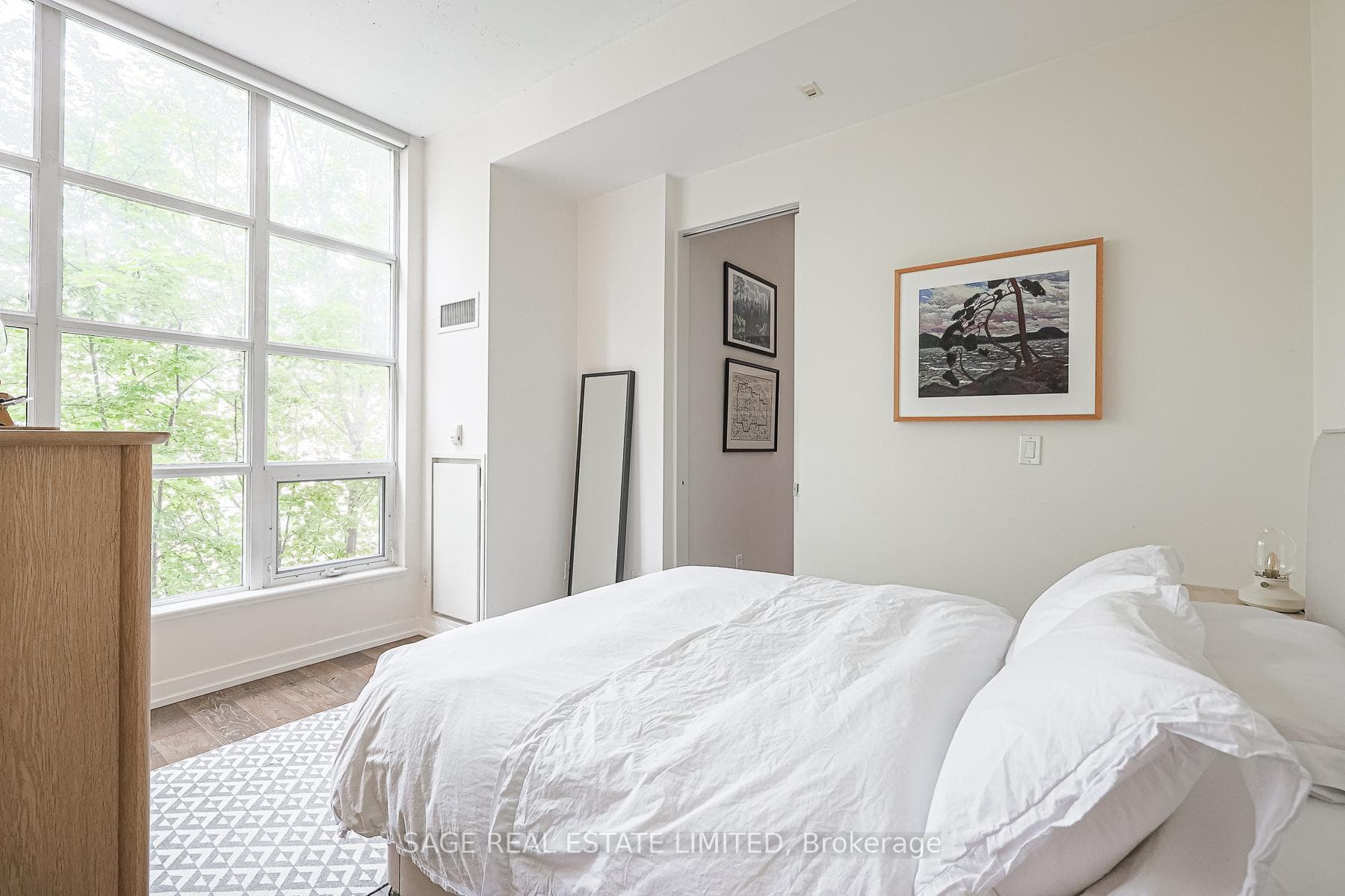 19 Brant Street Unit 507 photo 18