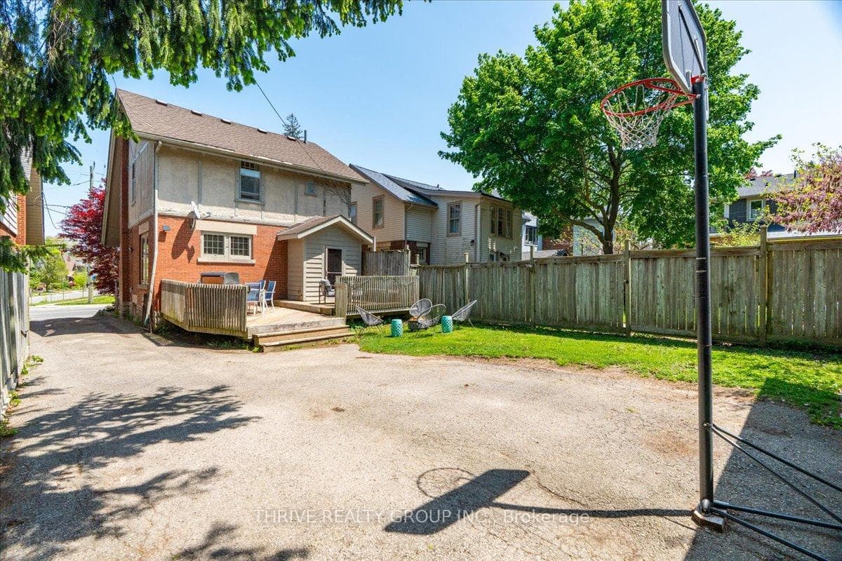 251 Ridout Street photo 45