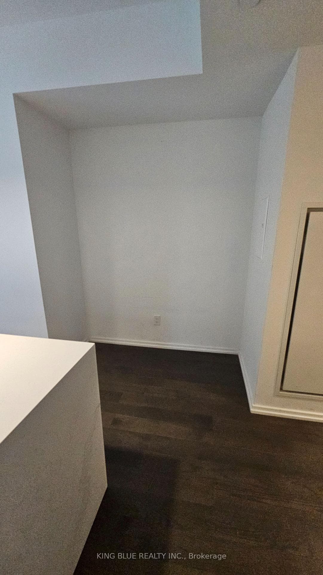 5 Soudan Avenue Unit 2708 photo 5