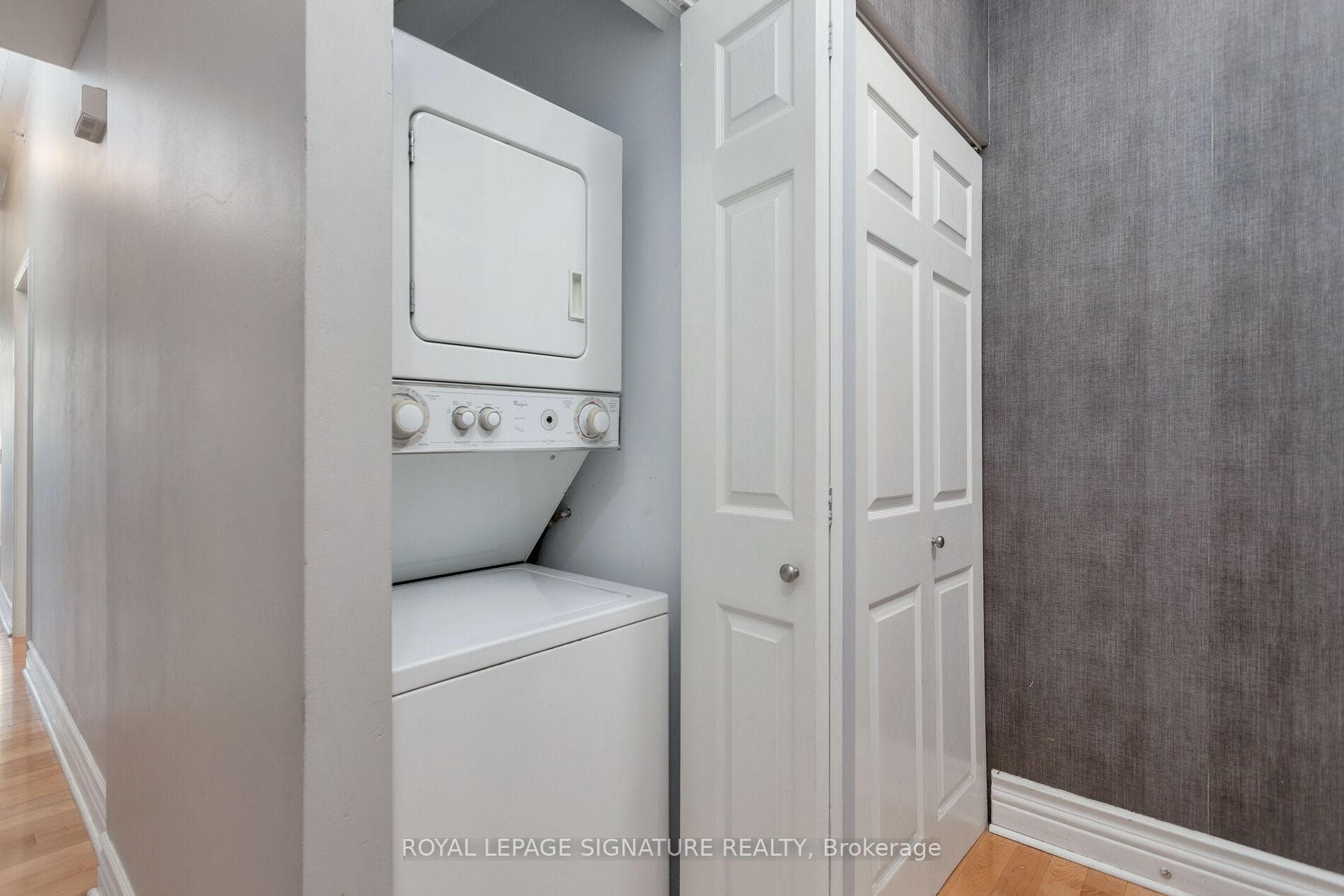 539 Jarvis Street Unit M8 photo 23