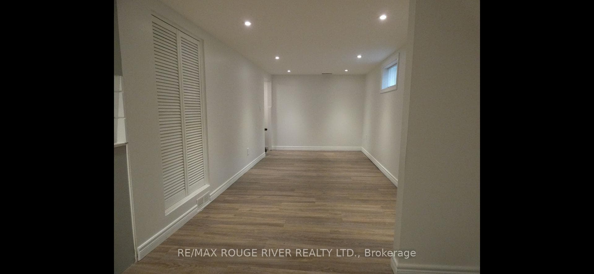 59 Oak Avenue photo 22